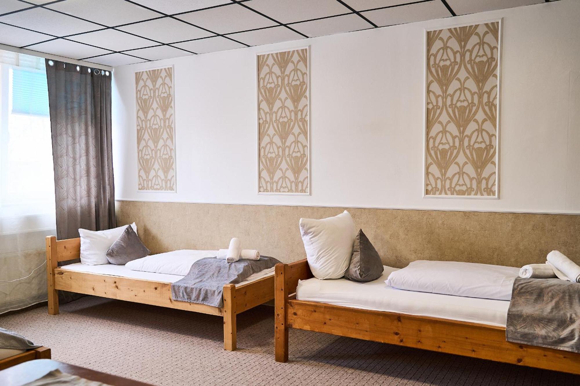 Hotel Maximo Pinneberg Kültér fotó