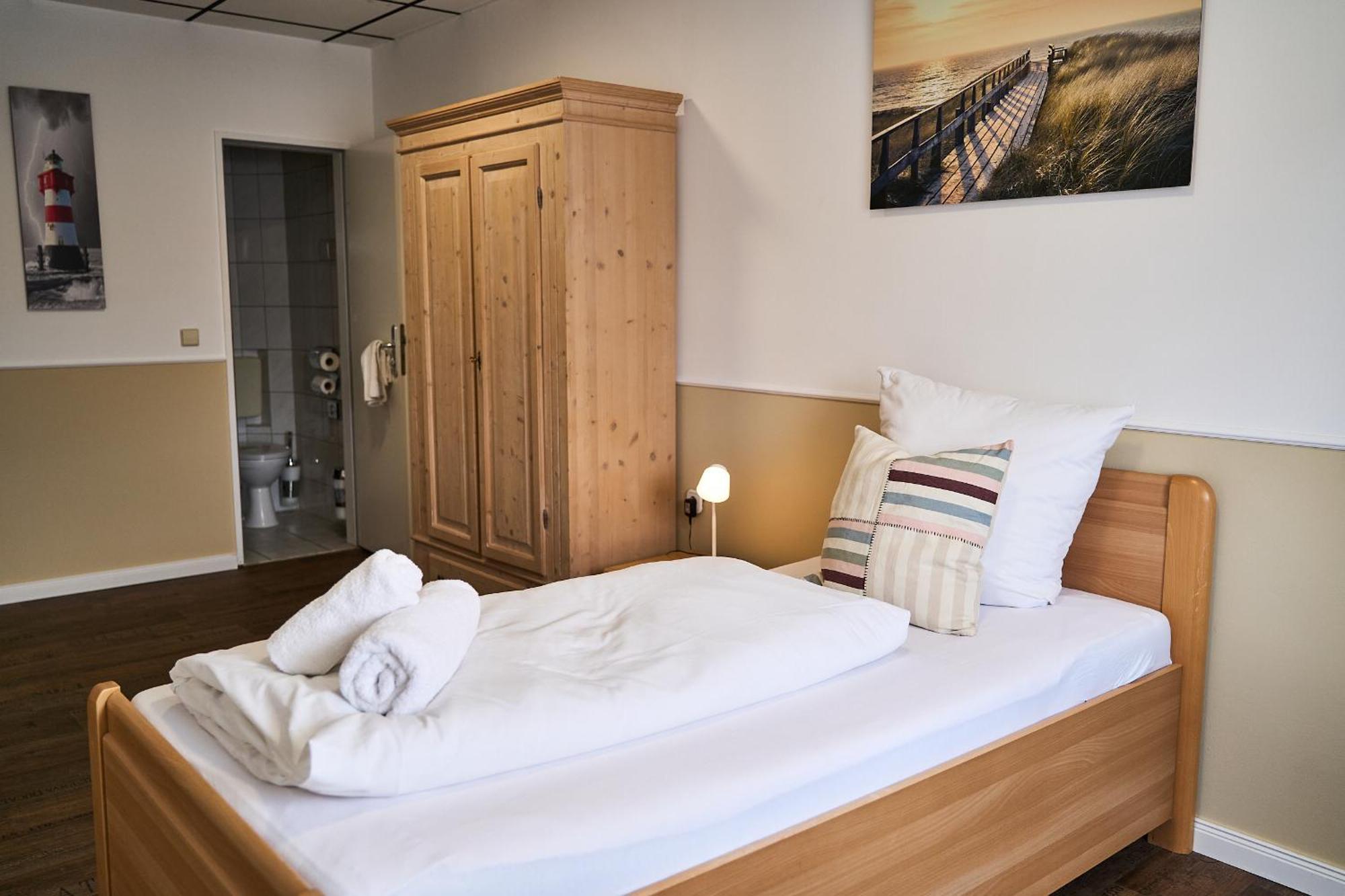 Hotel Maximo Pinneberg Kültér fotó
