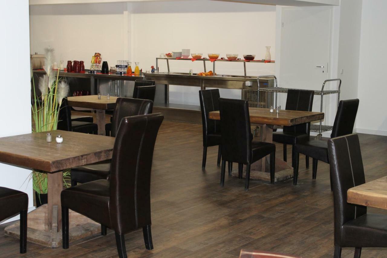 Hotel Maximo Pinneberg Kültér fotó