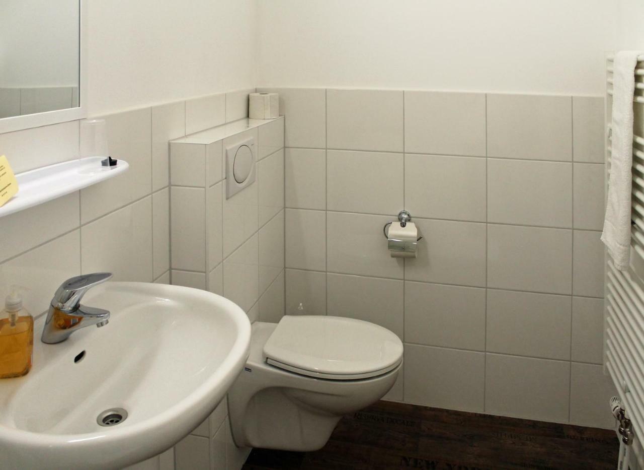 Hotel Maximo Pinneberg Kültér fotó